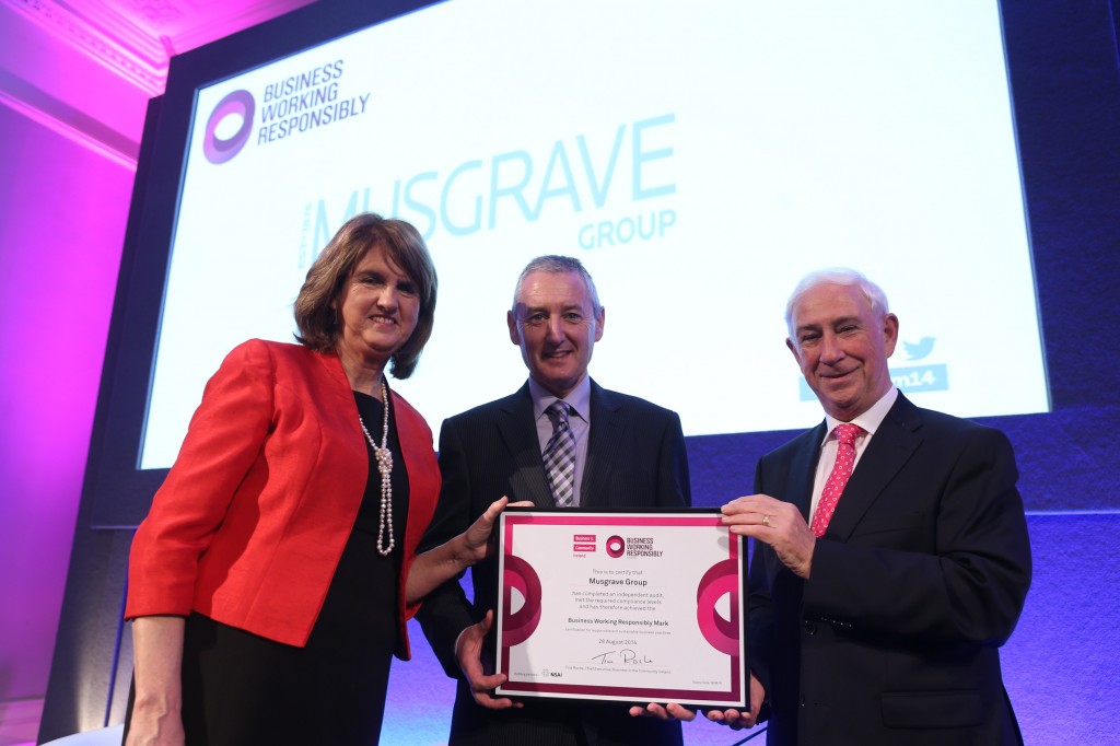 Pictured from left to right: Tanáiste Joan Burton, John Curran, Head of Sustainability, Musgrave Group and Kieran McGowan, Chairman of BITCI